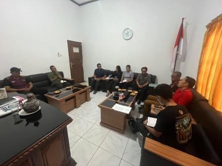 Monitoring dan Evaluasi (Monev) terhadap Lembaga Pemberdayaan Masyarakat (LPM) Desa Pemuteran